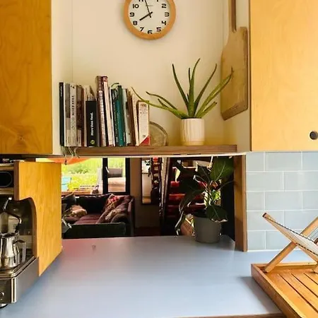 The Lough View Annex * Moville