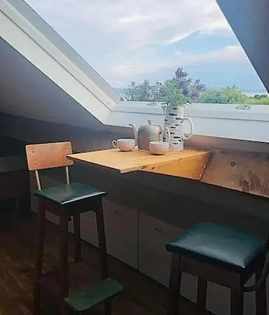 The Lough View Annex Holiday home