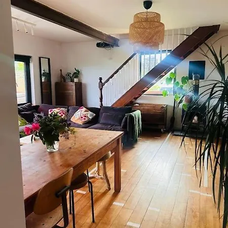 بيت للعطل The Lough View Annex *