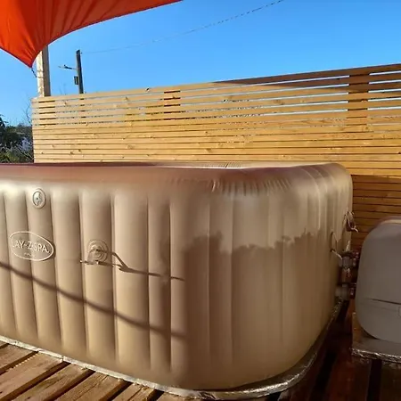 بيت للعطل The Lough View Annex *