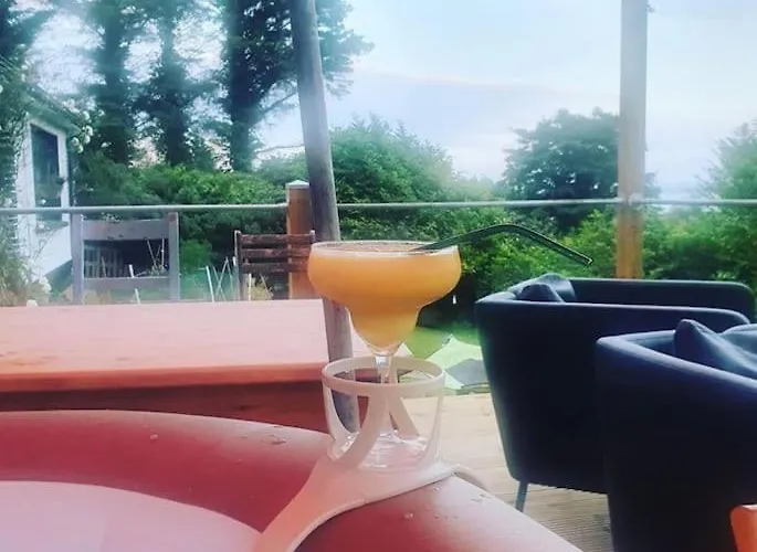 The Lough View Annex