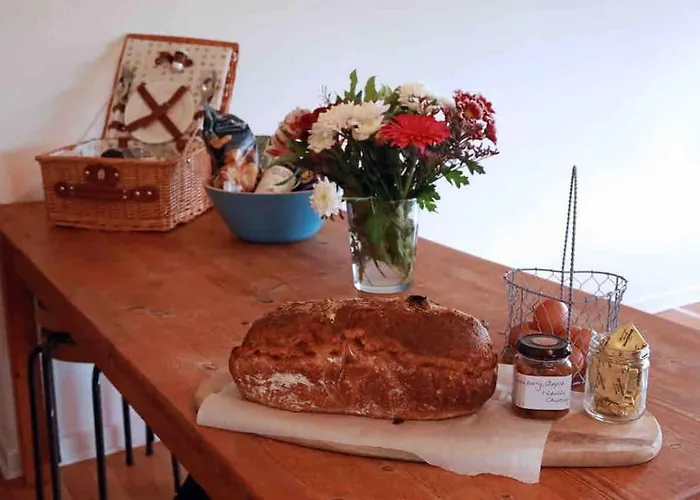 The Lough View Annex * Moville